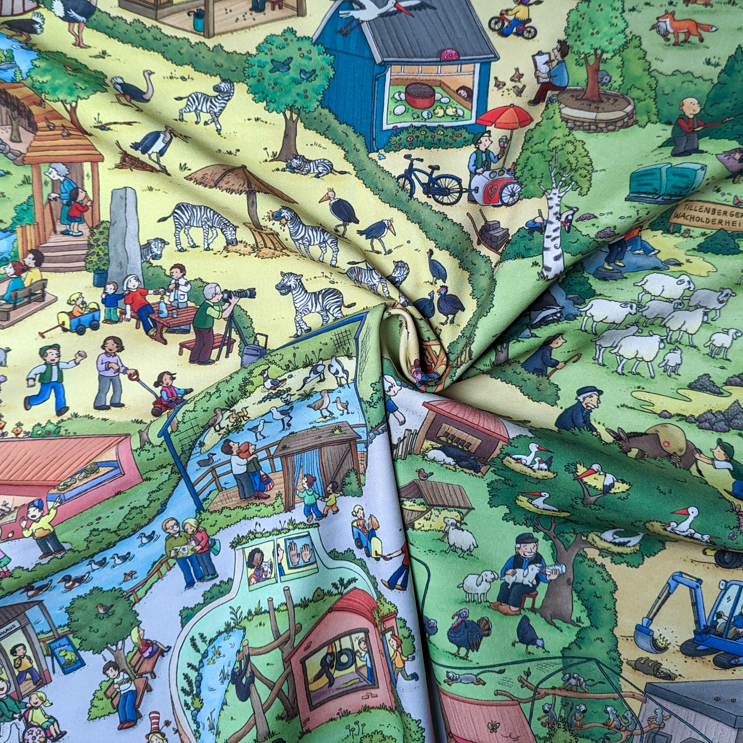 Softshell Stoff Kinder: Zoo Wimmelbild Panel // farbenfrohe Softshell Meterware (25cm)