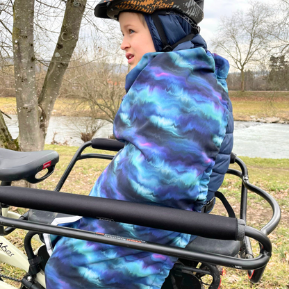 Wind- & Wetterschutz für Kinder auf dem Longtail Lastenrad - Snugly Longtail